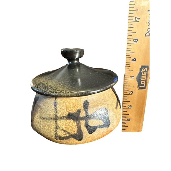 Art Pottery Jar with Lid Hand Made Signed by Ruth Conway wood fired Pottery 6” - Picture 8 of 16